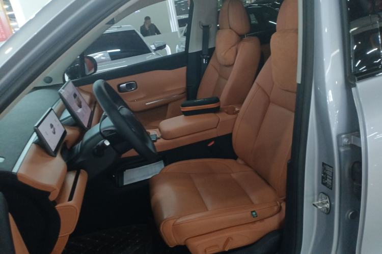 Used Leapmotor C16 2024 Pure Electric 520 Deluxe Edition