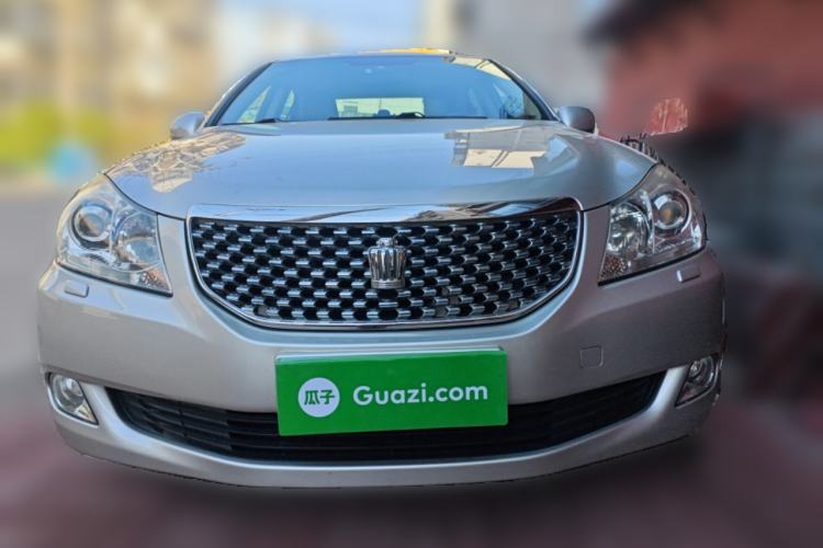 Used Toyota Crown 2011 2.5L Royal Special Edition with Leather and Sunroof
