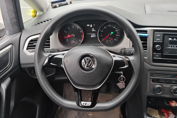 Used Volkswagen Golf Sportsvan 2016 1.6L Automatic Comfort Model
