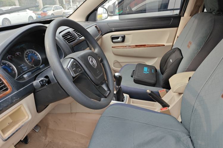 Used Dongfeng Fengon 330 2014 1.5L Manual Utility Version DK15 Left Front Seat