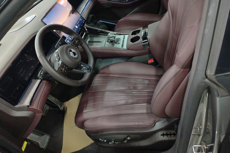 Used Denza Z9GT 2024 1100 Four-Wheel Drive Ultra Version
