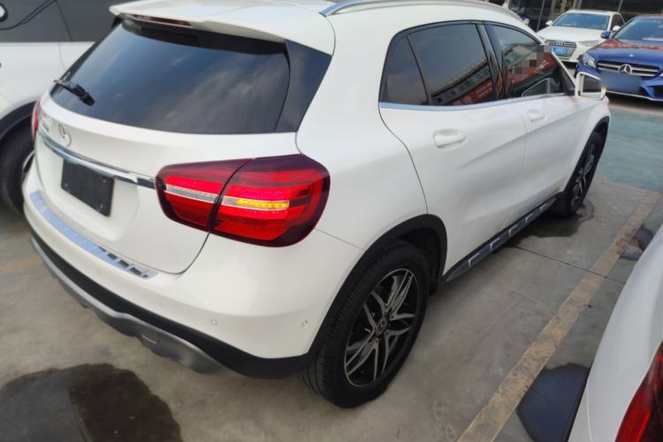 Used Mercedes-Benz GLA 2017 GLA 200 Fashion Model