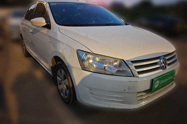 Used Volkswagen Santana 2013 1.4L Manual Fashion Edition Front Right 45 Deg