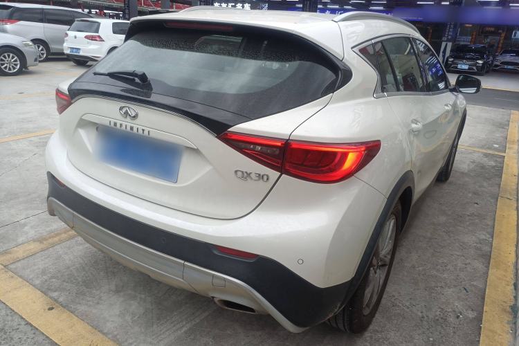 Used Infiniti QX30 2017 1.6T Two-Wheel Drive Fashion Edition