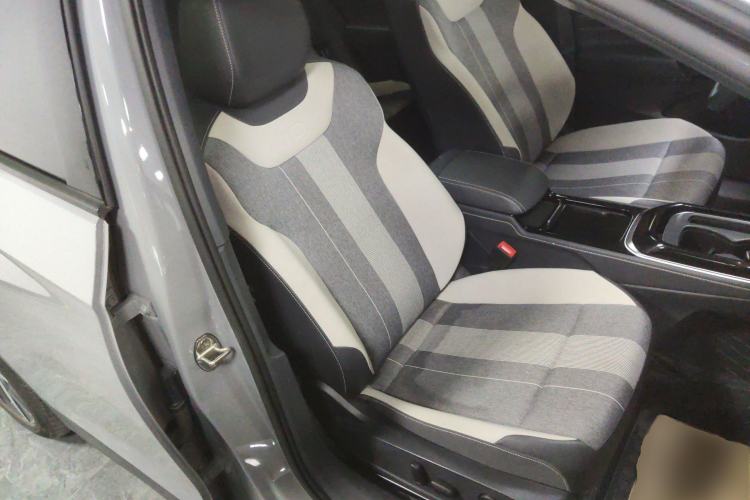 Used Volkswagen ID.4 CROZZ 2021 Long-Range PURE+ Two-Wheel Drive Version