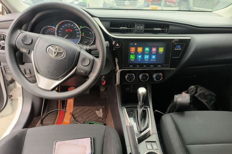 Used Toyota Levin 2017 Revised 185T CVT Elite Edition China V Standard Center Console