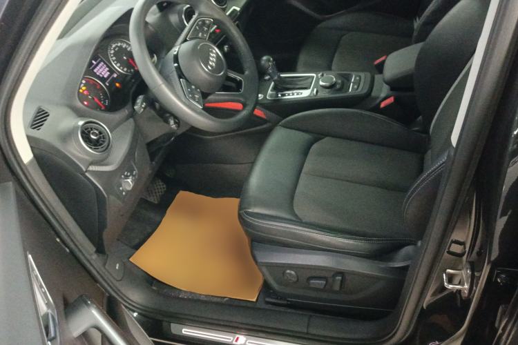 Used Audi Q2L 2020 35 TFSI Fashion Dynamic Model