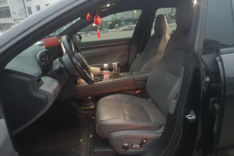 Used Zeekr 001 2024 WE Edition 95 kWh All-Wheel Drive Left Front Seat