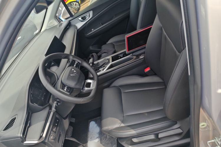 Used Wuling Jiachen 2022 1.5T CVT Smart Luxury Version
