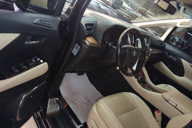 Used Toyota Alphard 2018 3.5L Prestige Edition Driver Seat