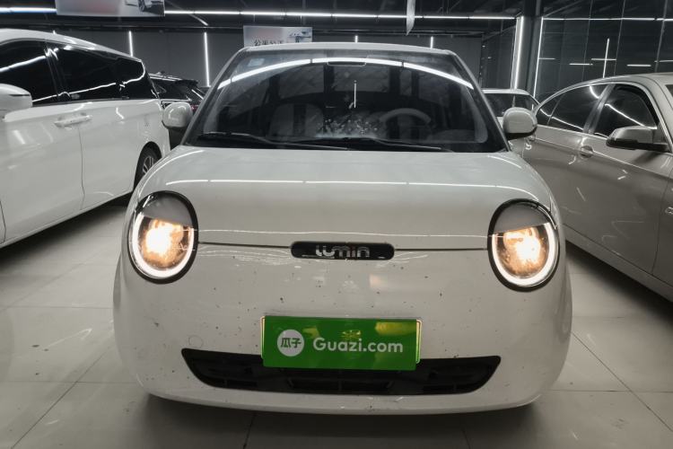 Used CHANGAN NEVO Lumin 2025 301km Honey Dew Edition Front