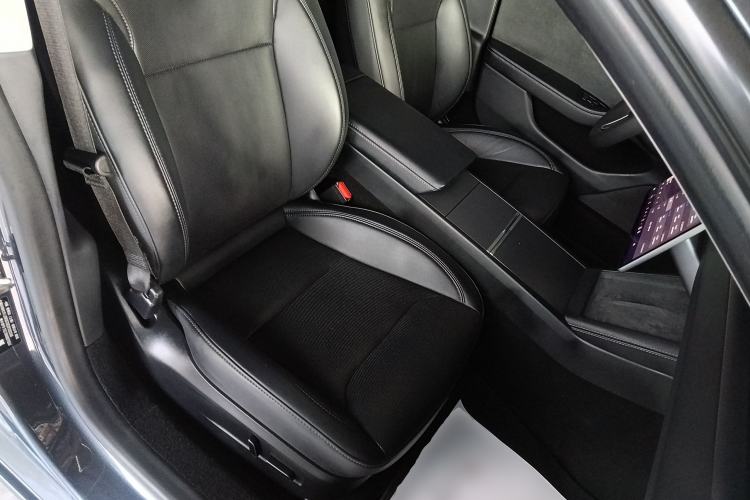 Used Tesla Model 3 2023 Long-Range All-Wheel-Drive Version
