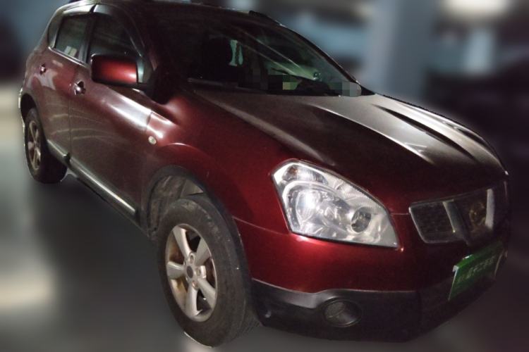 Used Nissan Qashqai 2012 1.6XE Wind 5MT 2WD Front Right 45 Deg