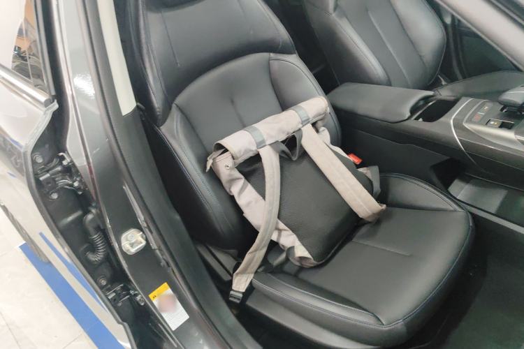 Used CHANGAN Eado 2025 Blue Whale 1.5T 500Bar Prestige Model
