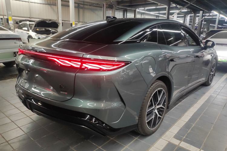 Used BYD Han L 2025 DM-p Four-Wheel-Drive LiDAR Flagship Model
