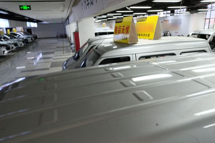 Used Wuling Zhiguang 2023 1.5L Utility Version with Enclosed Windows 2 Seats