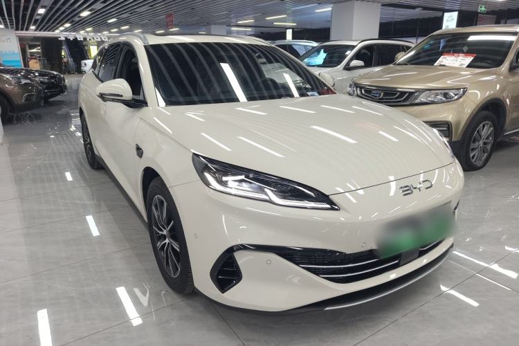 Used BYD Seal 06 DM-i Touring 2025 DM-i 80KM Prestigious Edition Front Right 45 Deg