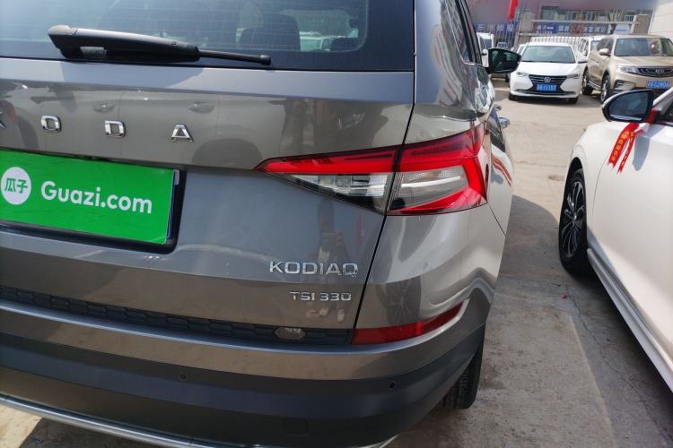 Used Skoda Kodiaq 2019 Facelifted TSI330 5-Seater Two-Wheel-Drive Luxury Enjoyment Edition China VI Standard Right Rear Taillight