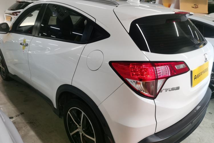 Used Honda Vezel 2020 1.5L CVT Pioneer Edition