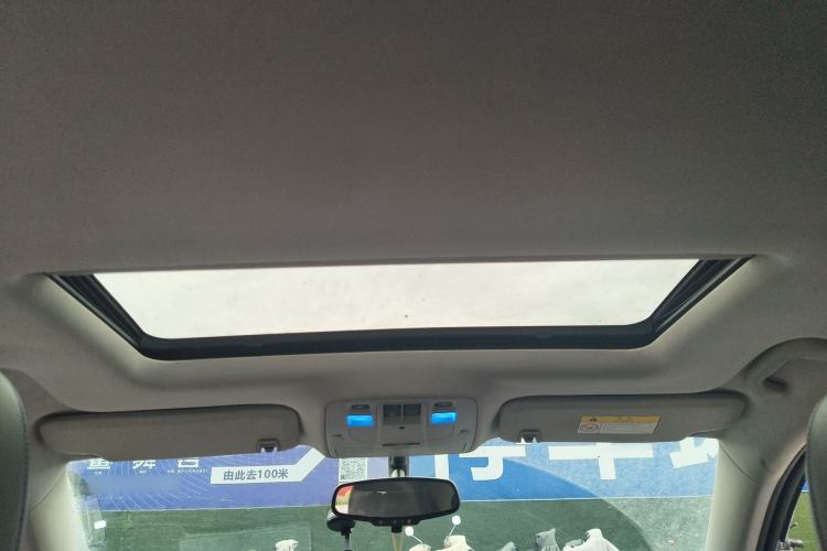 Used Chevrolet Malibu 2014 2.0L Automatic Luxury Edition Headliner