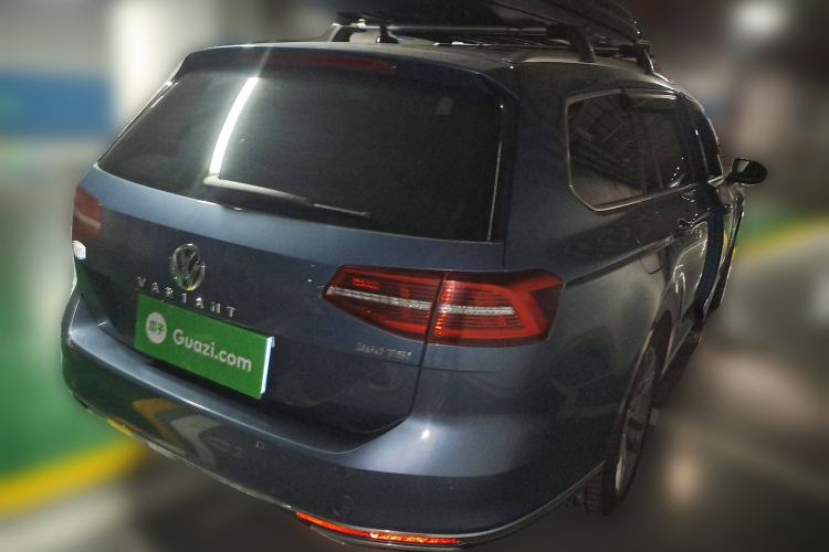 Used Volkswagen Variant 2018 380TSI Two-Wheel Drive Comfort Edition
