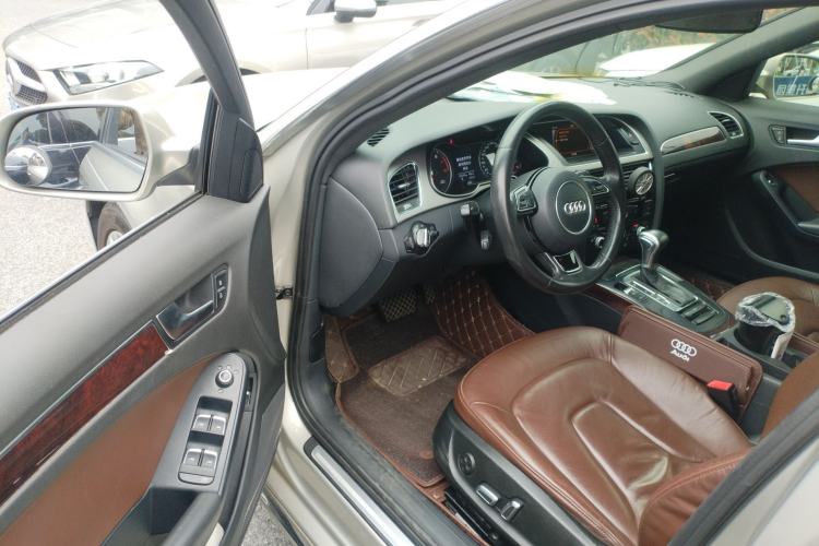 Used Audi A4L 2016 35 TFSI Automatic Comfort Model Driver Seat