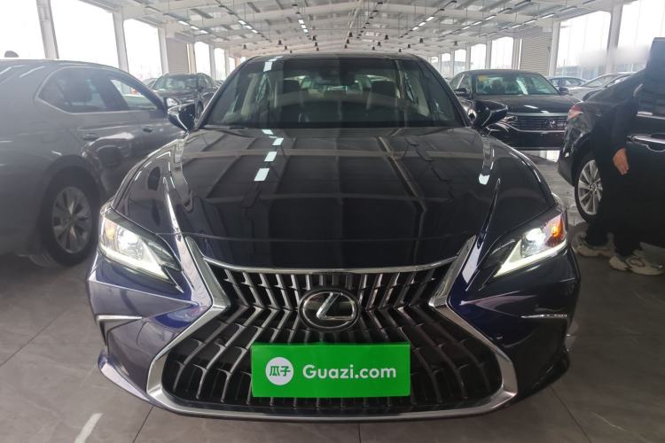 Used Lexus ES 2022 200 Excellence Edition