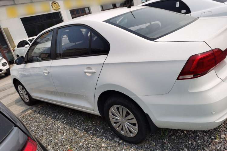 Used Volkswagen Santana 2018 1.5L Manual Fashion Edition
