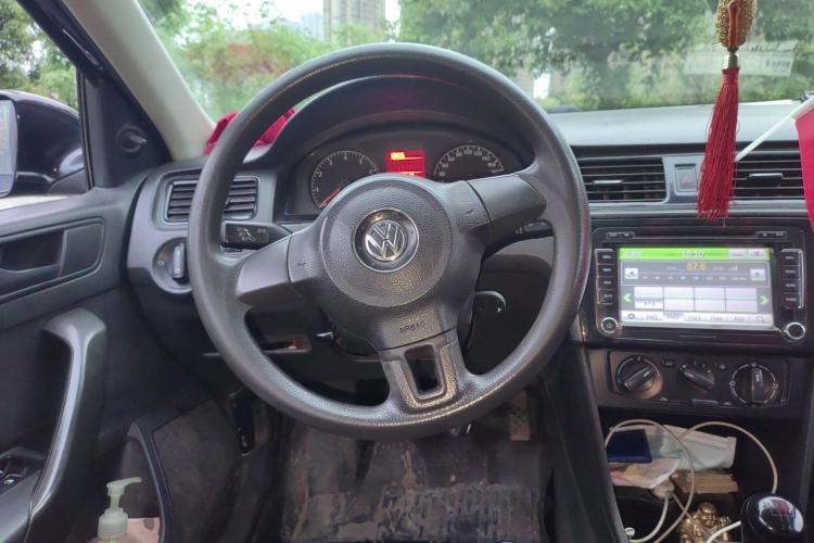 Used Volkswagen Santana 2013 1.6L Manual Fashion Edition Steering Wheel