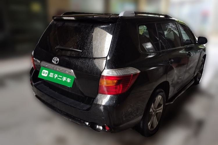 Used Toyota Highlander 2011 2.7L Two-Wheel Drive 7-Seater Luxury Navigation Edition