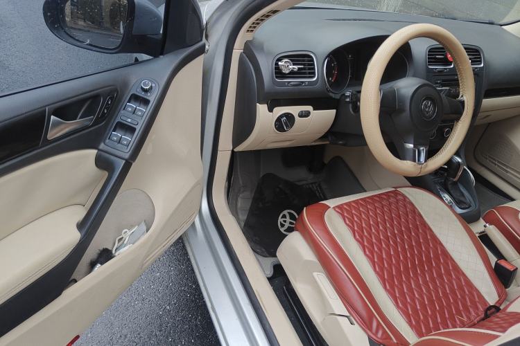 Used Volkswagen Golf 2011 1.4 TSI Automatic Comfort Model
