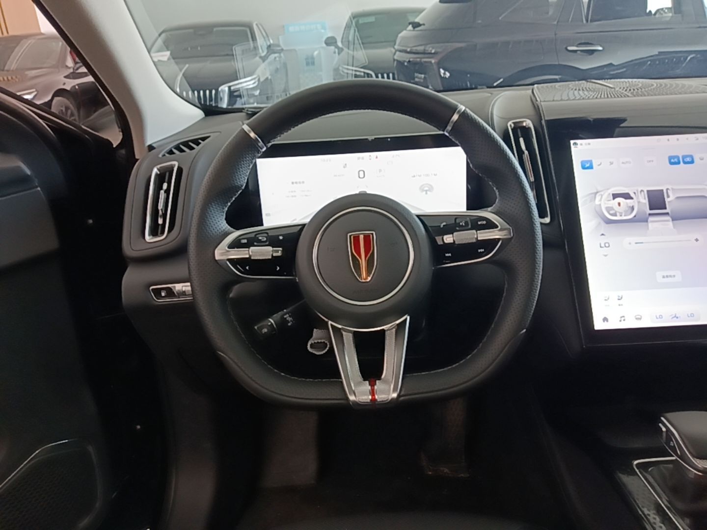 Hongqi HS3 PHEV 2024 PHEV 115km Jingwei Edition — снимка 13