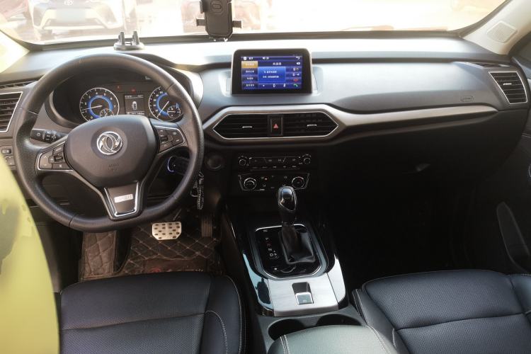 Used Dongfeng Fengon S560 2019 1.8L CVT Elite Model
