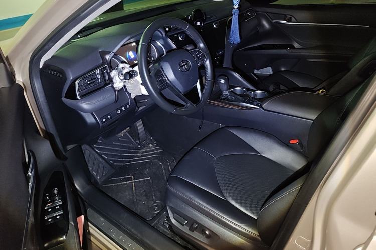 Used Toyota Camry 2019 2.5G Luxury Edition China VI Standard Driver Seat