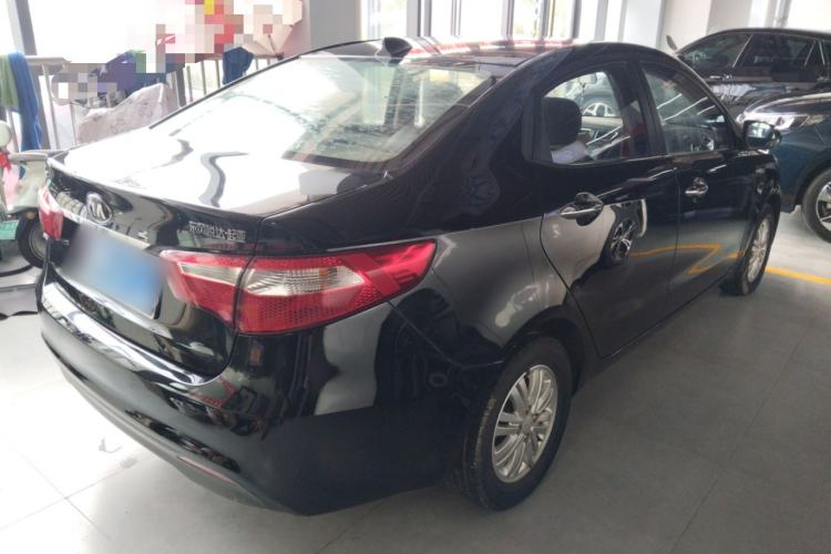 Used Kia K2 2012 Sedan 1.4L MT GLS Commemorative Edition