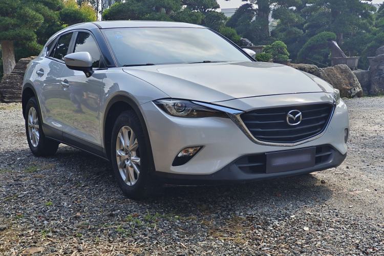 Used Mazda CX-4 2018 2.0L Automatic Two-Wheel Drive Blue Sky Dynamic Version China V Standard Exterior 4