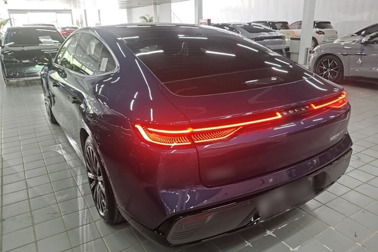 Used Geely Galaxy 8 2025 130km EM-P Starship Edition