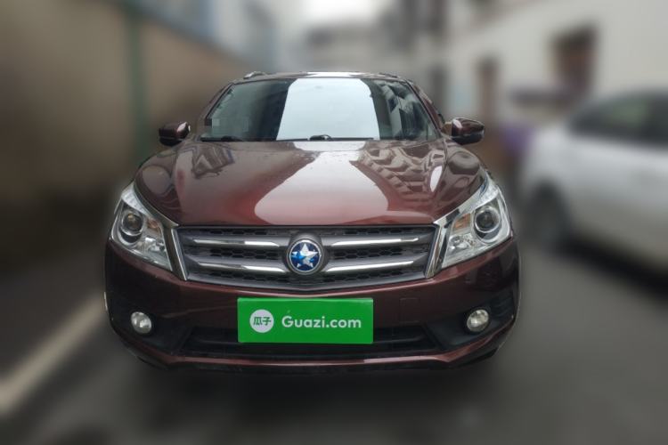 Used Venucia T70 2015 2.0L CVT Smart Edition Front