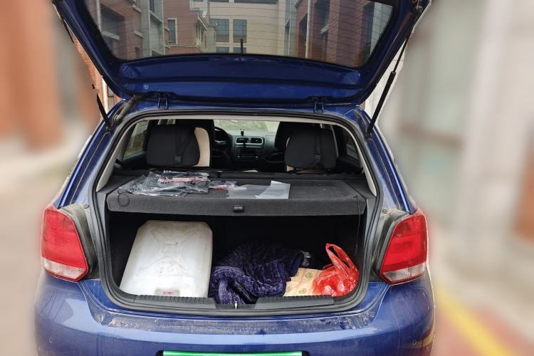 Used Volkswagen Polo 2011 1.6L Automatic ZhiShang Version