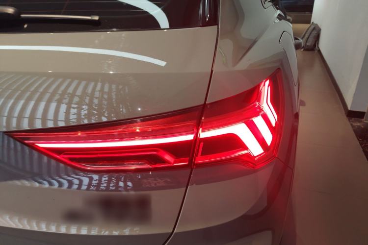 Used Audi Q3 2024 40 TFSI Fashion Dynamic Edition Launch Special Edition Right Rear Taillight