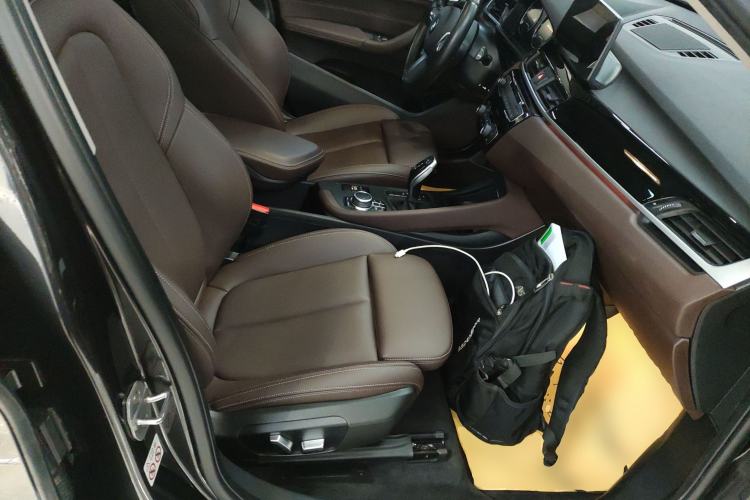 Used BMW X1 2022 sDrive25Li Leading Model
