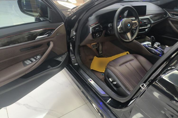 Used BMW 5 Series 2019 525Li M Sport Package
