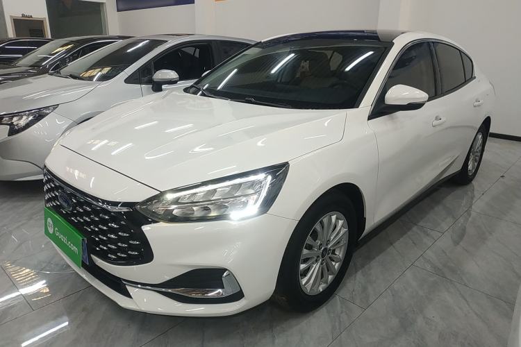 Used Ford Focus 2021 Sedan EcoBoost 180 Automatic Trendy Model