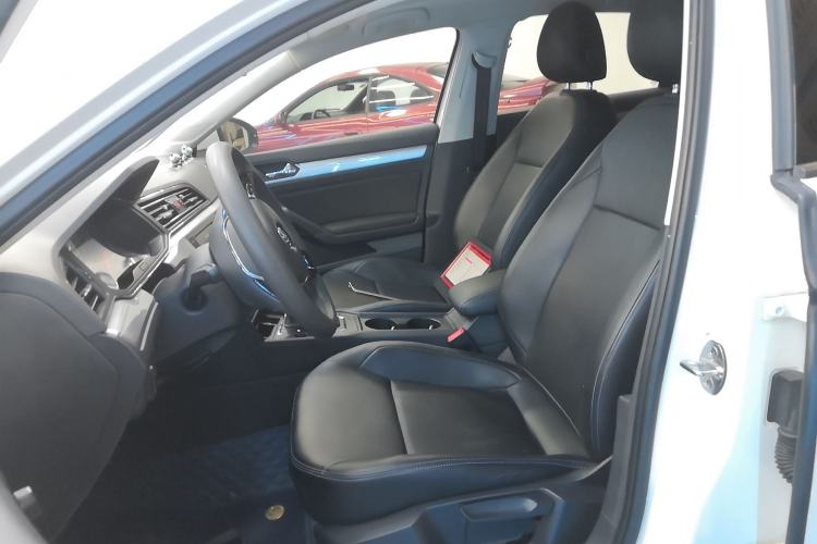 Used Volkswagen Lamando 2019 230TSI DSG Vision Edition China VI Standard