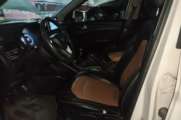 Used Wuling Hongguang S3 2019 1.5L Manual Standard Version China VI Standard
