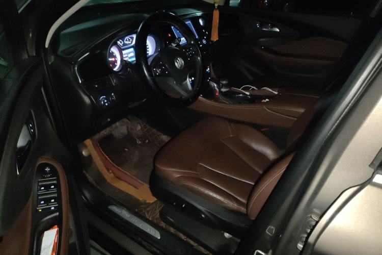 Used Buick Envision 2018 20T Two-Wheel Drive Luxury Model