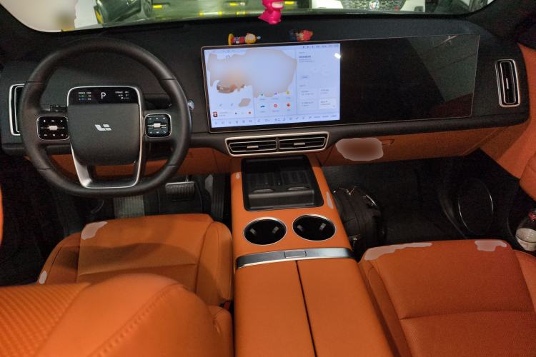 Used Li Auto L6 2024 Pro Model Center Console