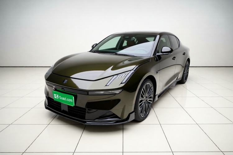 Used Lynk & Co 10 EM-P 2025 Model 240 All-Wheel Drive Ultra—Sport Edition
