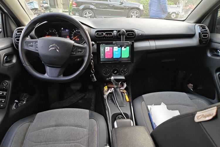 Used Citroen C3-XR 2019 230THP DCT ORIGINS Centennial Deluxe Edition Center Console