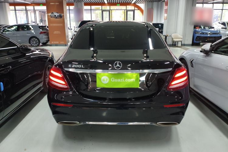 Used Mercedes-Benz E-Class 2019 Restyled E 300 L Sporty and Stylish Edition
